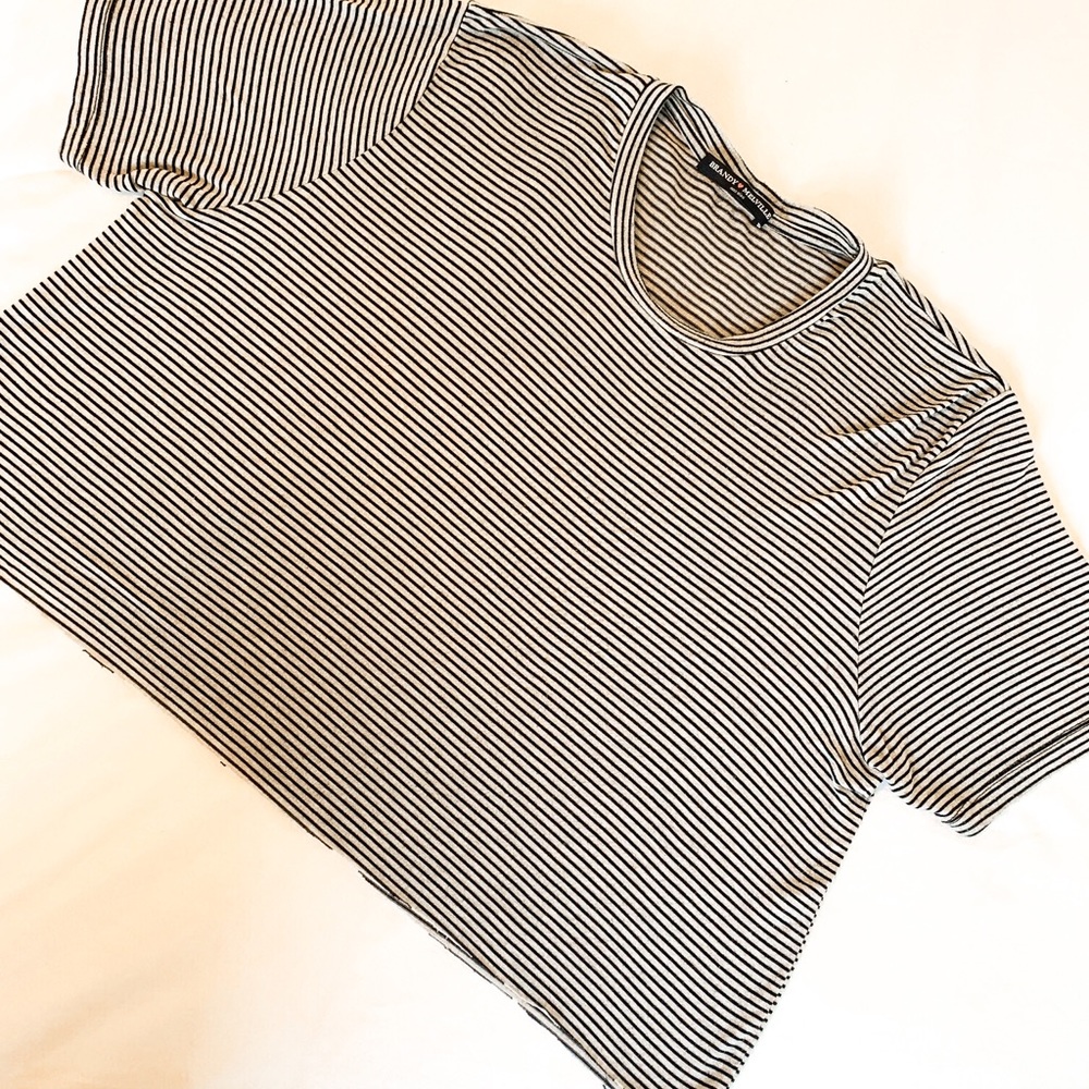 Brandy Melville Crop Tee